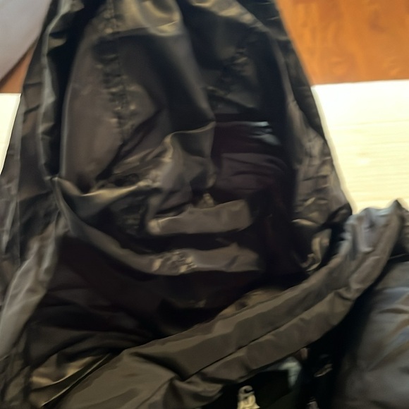 NWT-Steve Madden-L-ice blue& black-quilted, puffer, concealed hood, jacket/coat. - Picture 14 of 16